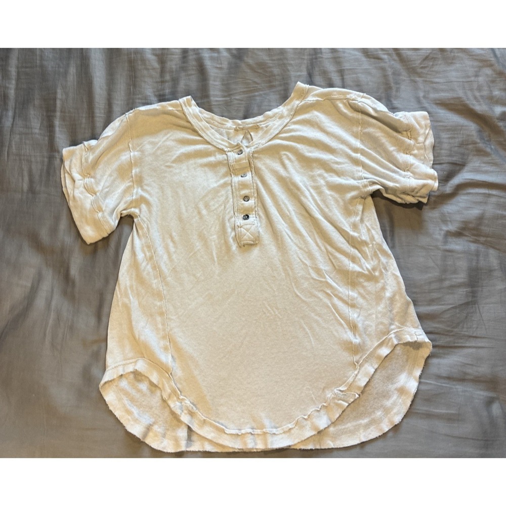Free People Women's Top Medium Cream Henley Boho Relaxed Boxy Fit Cuffed Sleeves